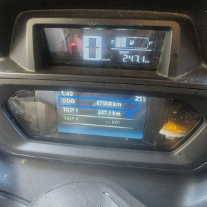 xmax300 24년 페리 팝니다 사진참고하세요 이미지