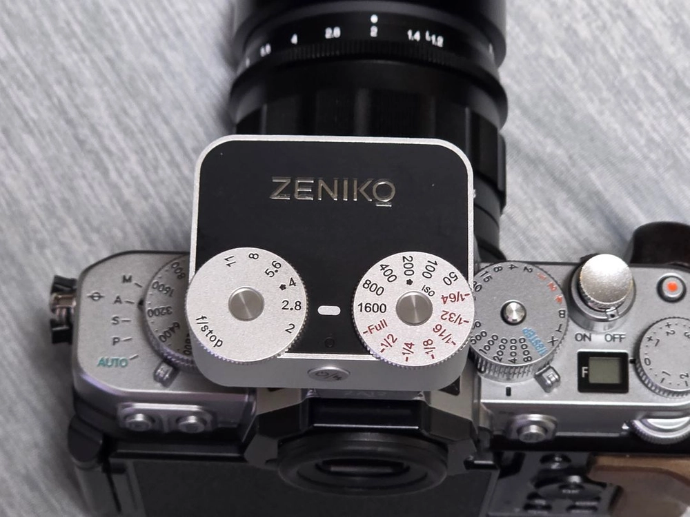 니콘 zf 실버 40mm 렌즈킷 + 녹턴 40mm f1.2 +플래시 일괄판매(개별) 이미지