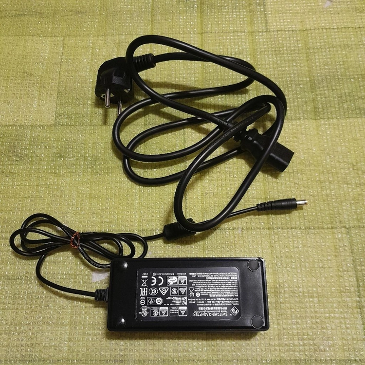 19V 65W 3.42A 노트북 어댑터(새상품) 9900원 이미지