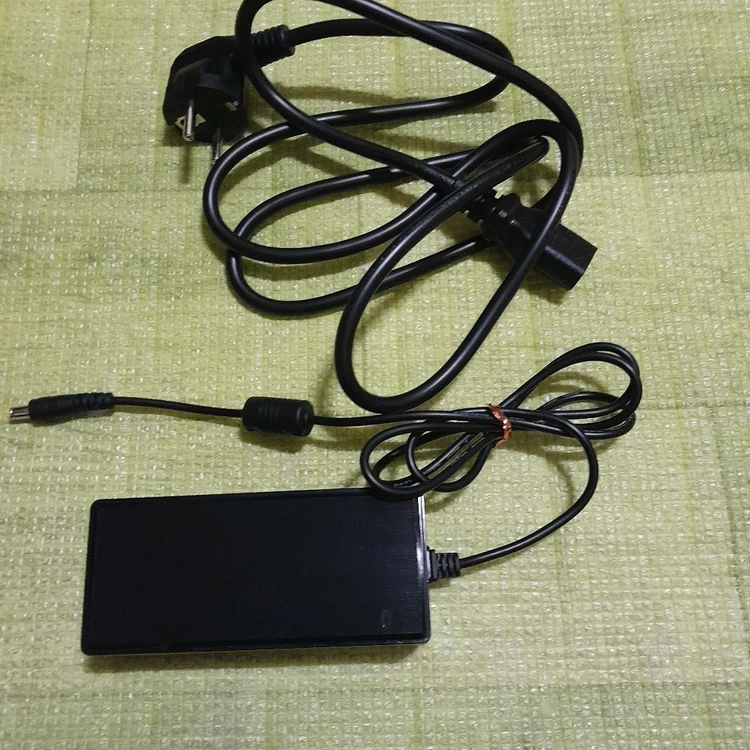 19V 65W 3.42A 노트북 어댑터(새상품) 9900원 이미지