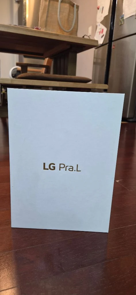 LG 프라엘 더마 LED 마스크 화이트 이미지