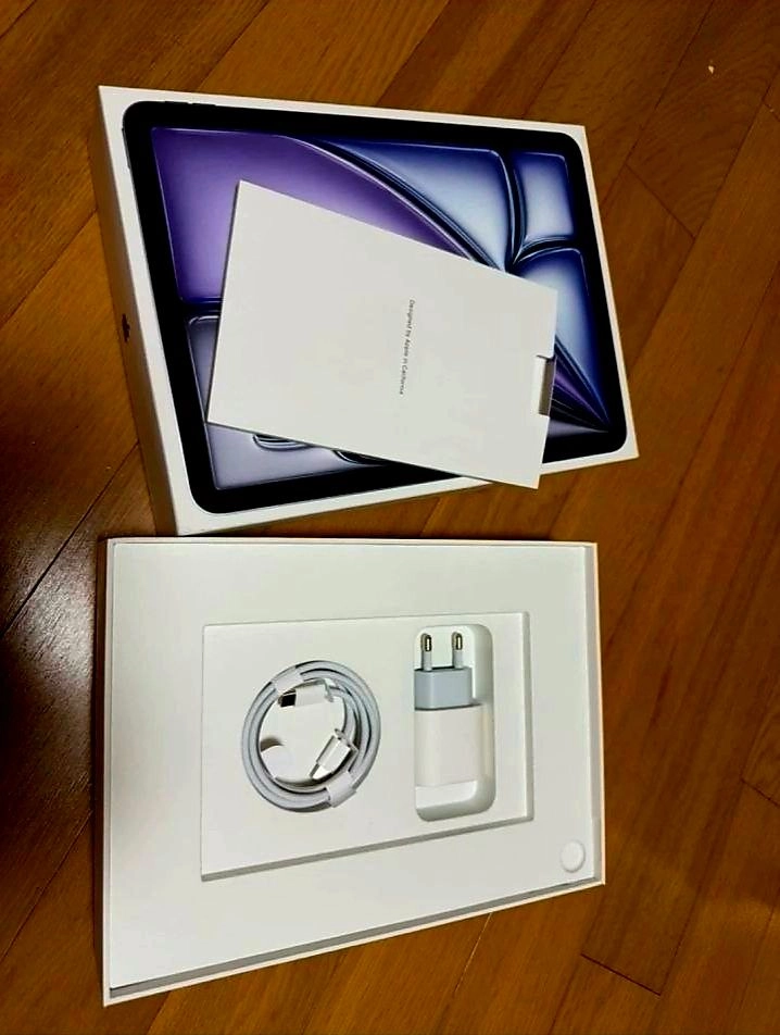 아이패드에어 11 M3 스페이스 그레이 풀박스 이미지