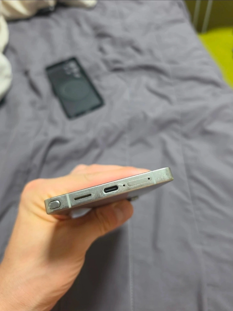 갤럭시 S25 울트라 512GB 티타늄 그레이 이미지