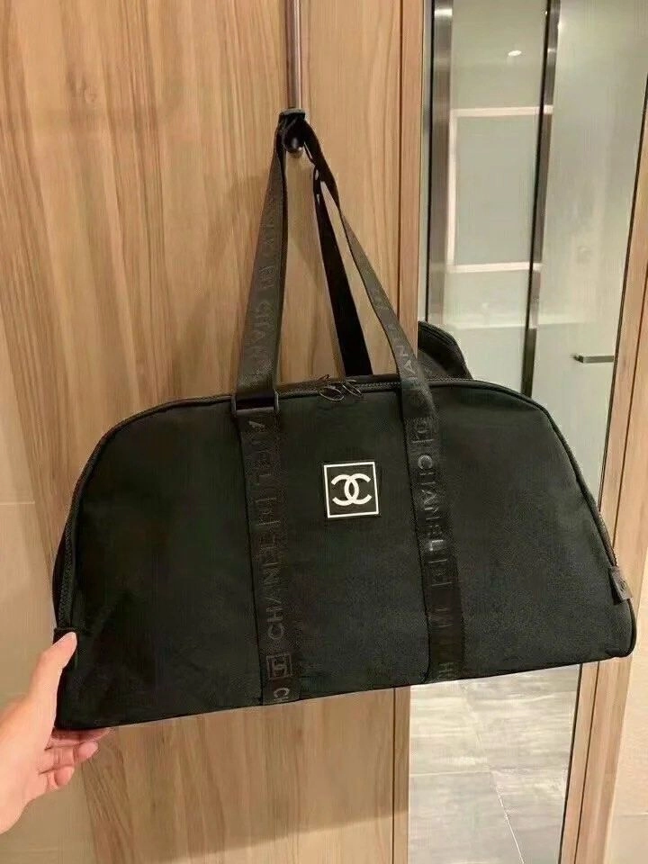 샤넬뷰티 더플백 블랙 보스턴백 이미지