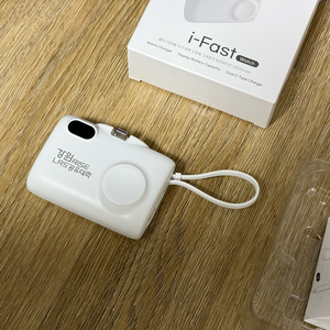 알리오 10000mAh 도킹형 보조배터리(애플워치 호환) 이미지