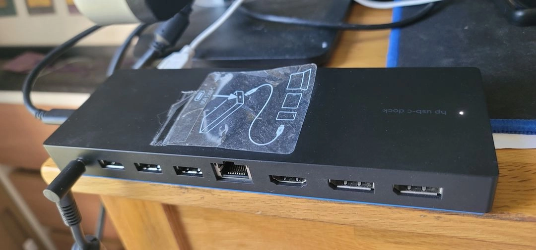 [액정만 불량 48사이클 S급] A2442 맥북 M1프로 16GB 512GB (썬더볼트 도킹포함) 이미지