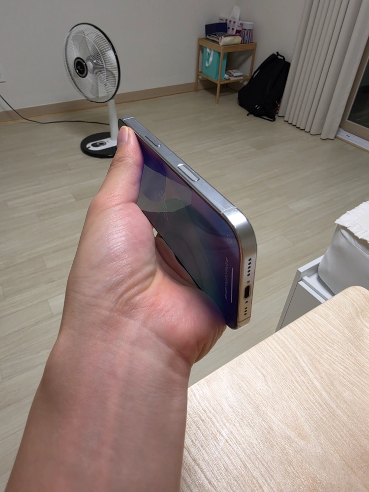 아이폰 16프로 256GB 애플케어 무음카메라 이미지