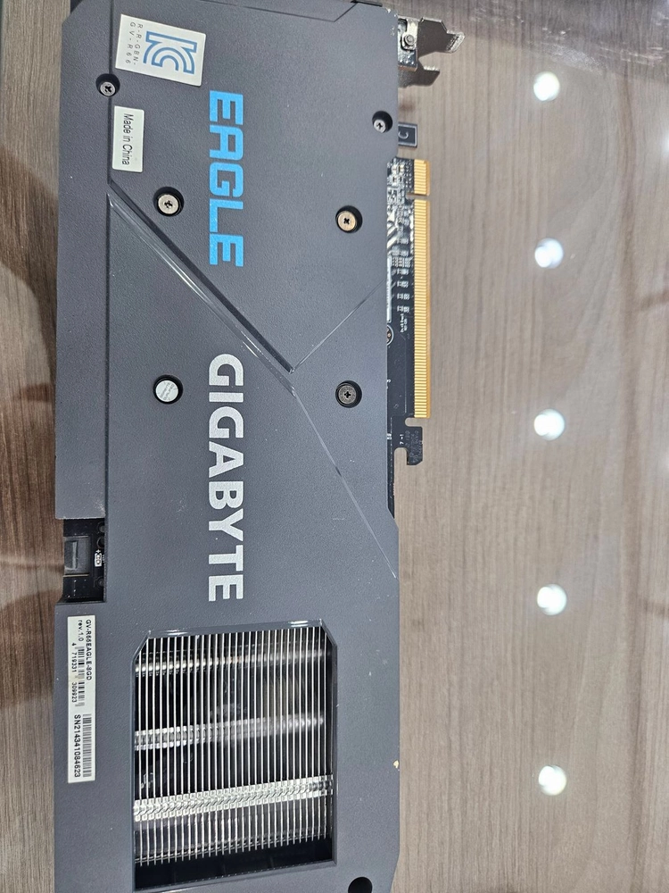 기가바이트 RX6600 그래픽카드 판매 이미지