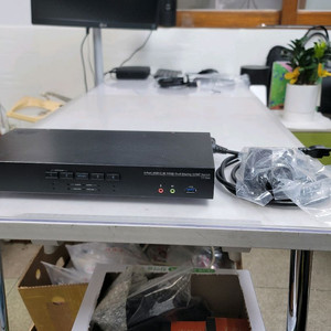 ATEN CS1844 듀얼모니터 4채널 4K KVM 스위치 이미지
