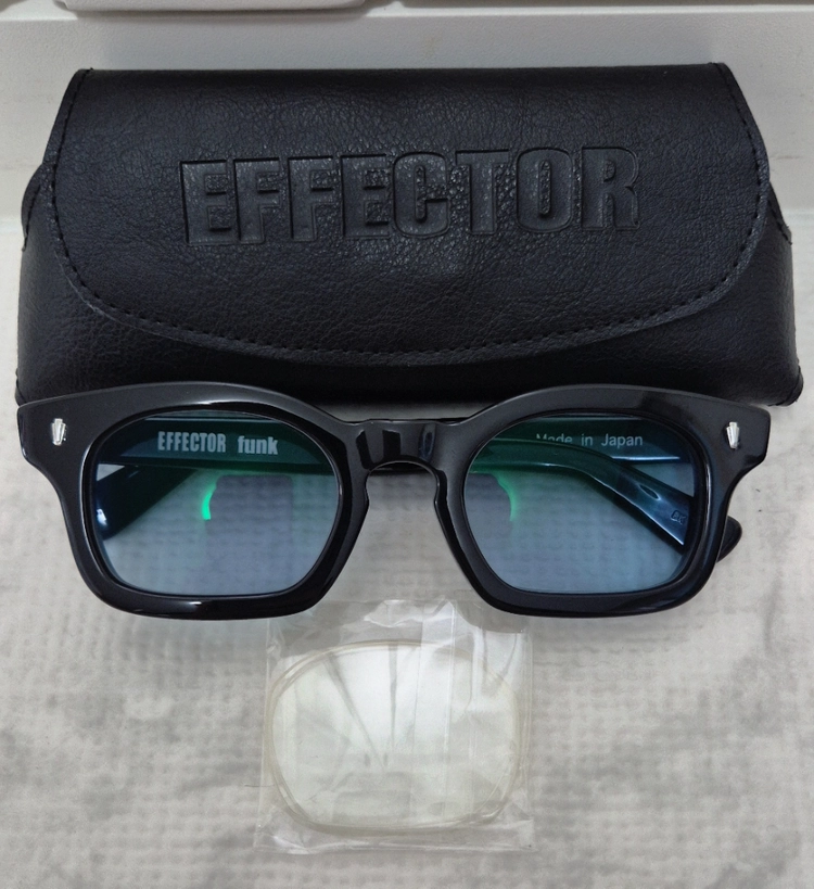 effector funk 이펙터 펑크 틴트 안경 선글라스 이미지