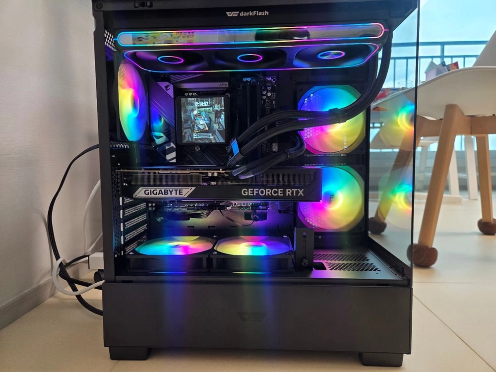 9800x3d, b850m wifi, rtx 5080 본체 이미지