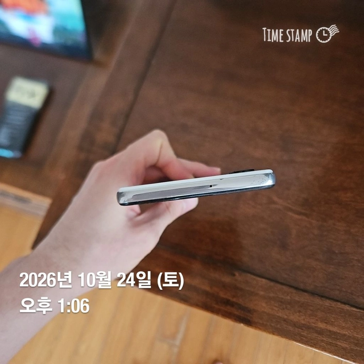 갤럭시 A10 이미지