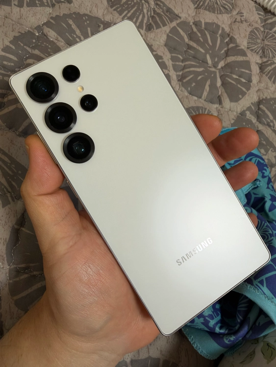 갤럭시 s25 울트라 1TB 12G 램 화이트 팝니다 이미지