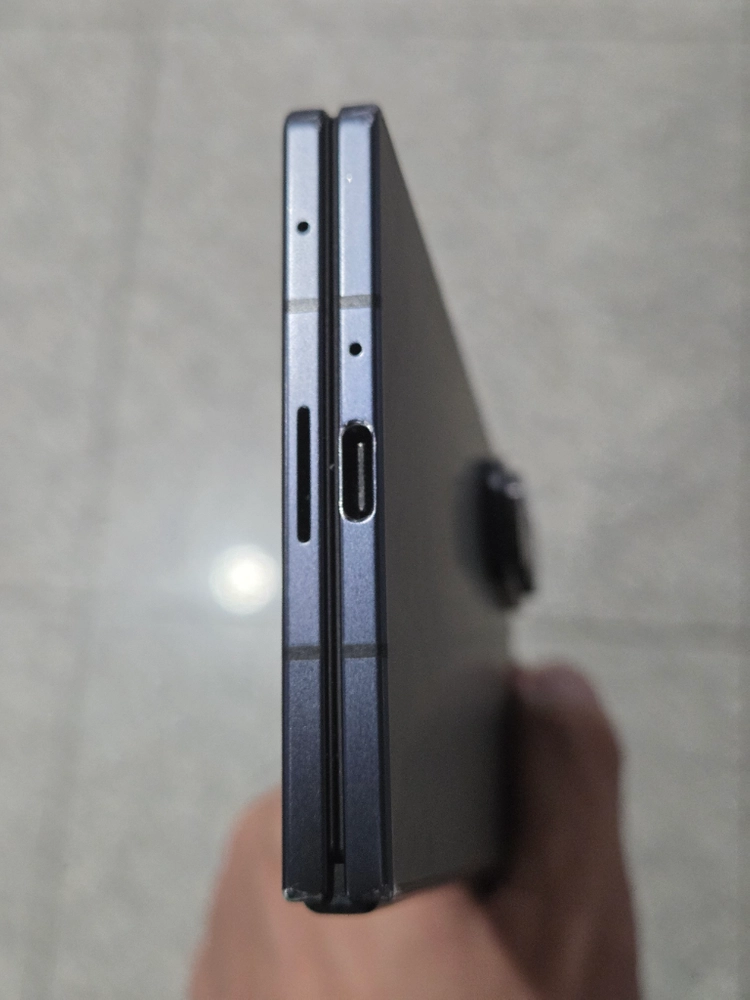 [자급제] 갤럭시 Z폴드7 512GB 블랙쉐도우 공기계 판매합니다. 이미지
