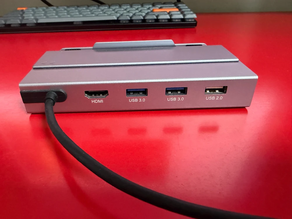 스팀덱 로갈리 umpc용 거치대 usb 허브 ssd인클로저 이미지