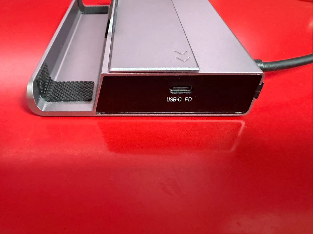 스팀덱 로갈리 umpc용 거치대 usb 허브 ssd인클로저 이미지