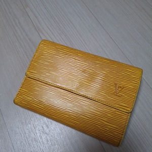 (정품) 루이비통 에피 3단 지갑 옐로우 이미지