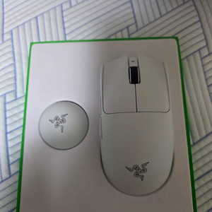 바이퍼 V4 pro 화이트 거의새것 이미지