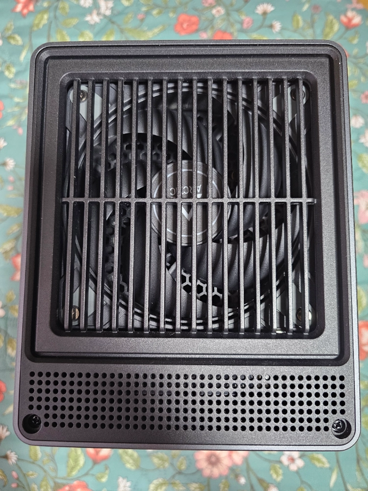 WTR PRO 5825u 베어본 부품용 이미지