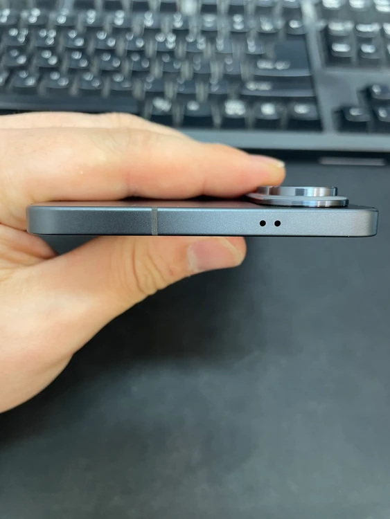 갤럭시S25엣지 블랙 256GB 무잔상 상태좋은 중고72만팝니다 이미지