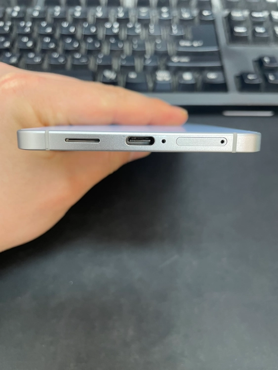 갤럭시S25엣지 블루 256GB 무잔상 상태좋은 중고72만팝니다 이미지