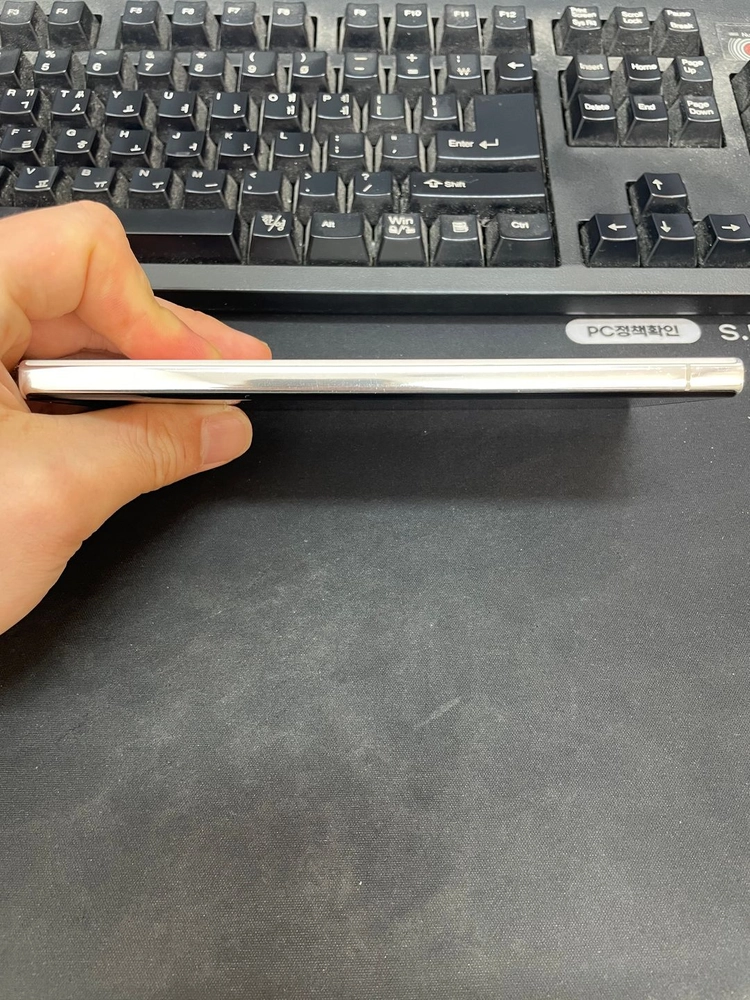 갤럭시S23울트라 크림 256GB 무잔상 상태좋은 중고63만8천팝니다 이미지