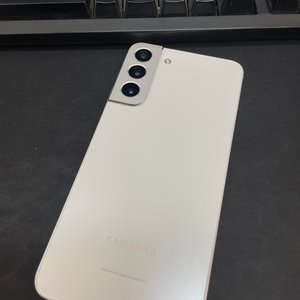 갤럭시S22플러스 화이트 256GB 무잔상 상태좋은 중고30만2천팝니다 이미지