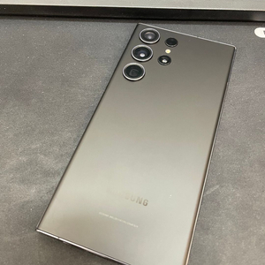 갤럭시S23울트라 블랙 256GB 무잔상 상태좋은 중고63만8천팝니다 이미지