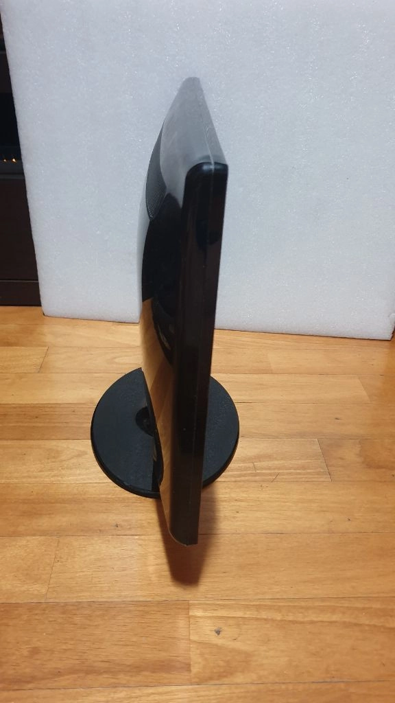 LG 플래트론 22인치 LCD 모니터 W2261V 판매해요 이미지