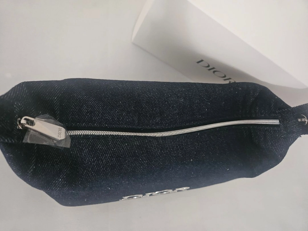 디올 뷰티 데님파우치 이미지