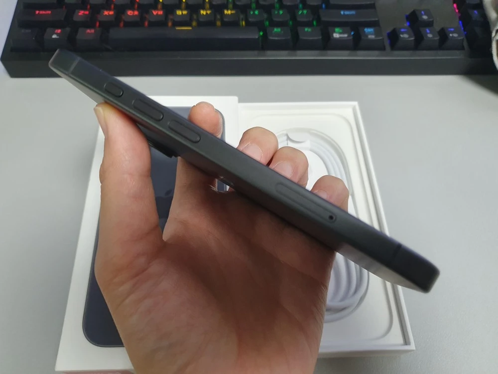 아이폰17 / 256GB / 블랙 이미지