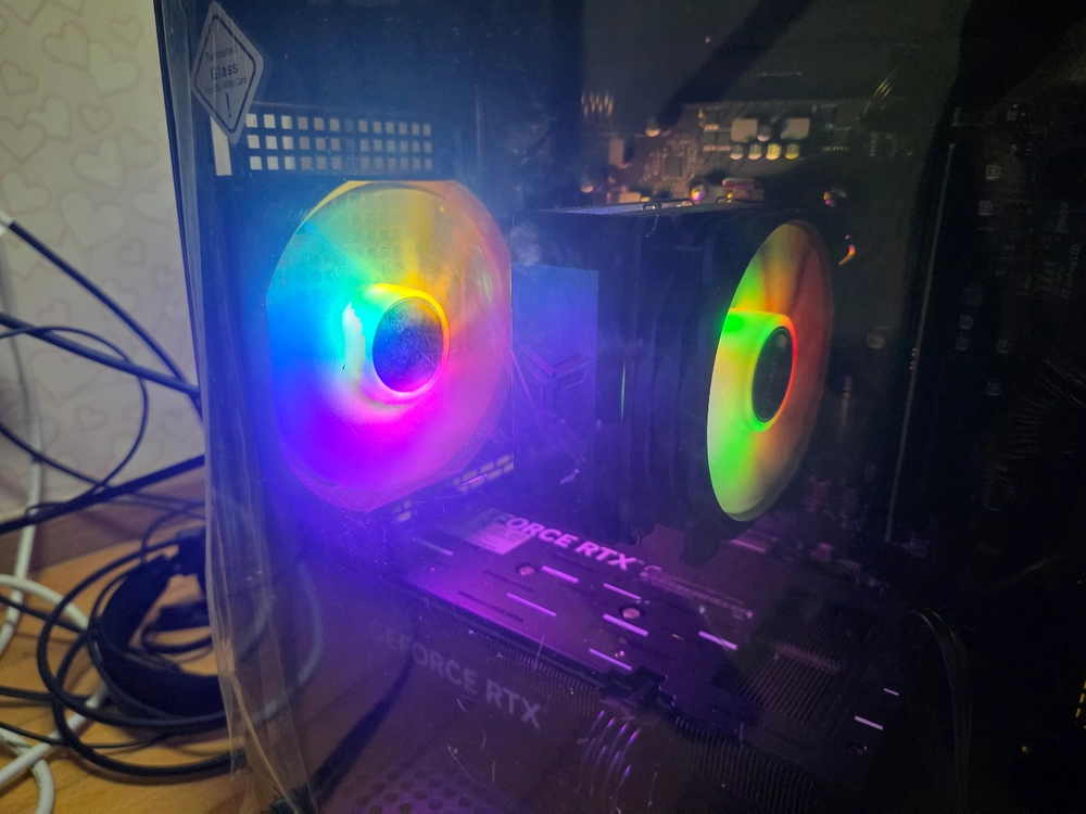 게이밍 PC 컴퓨터 RTX 5060 Ti , SSD 1.5TB - 안심되는 중고거래