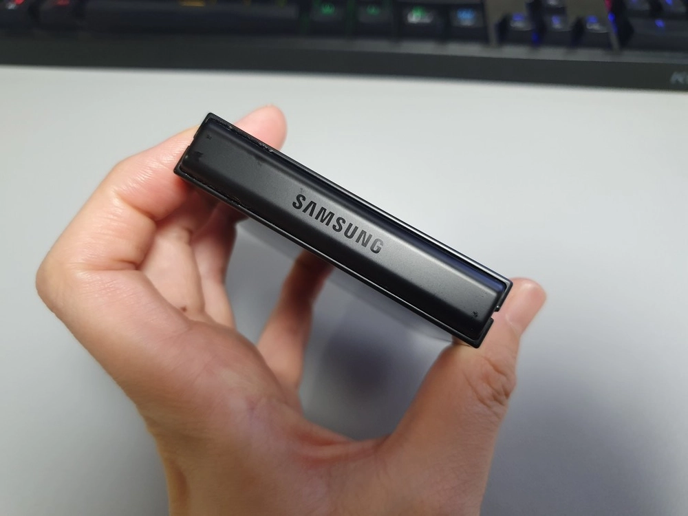 갤럭시 Z플립7 FE / 256GB / 블랙 이미지