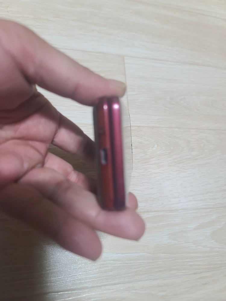 삼성 갤럭시 폴더폰 2 이미지