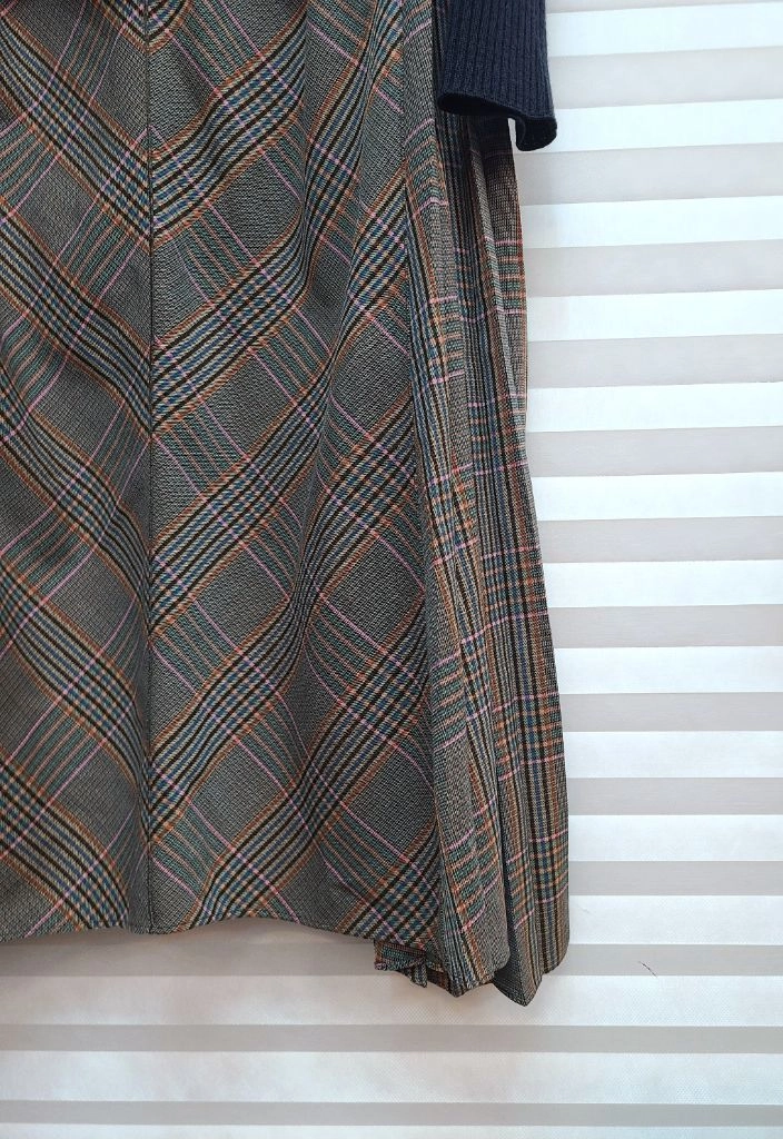구호> 니트 배색 체크 롱원피스 (798천원) 이미지