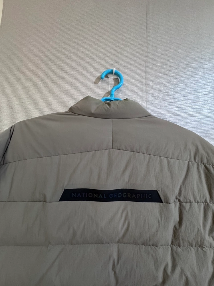 내셔널지오그래픽 덕다운 점퍼 이미지