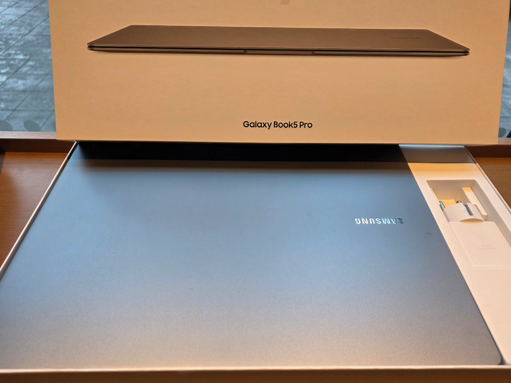 삼성 갤럭시북5 프로 16인치 258V 32GB 1TB 풀박스 삼케플 양도o 이미지
