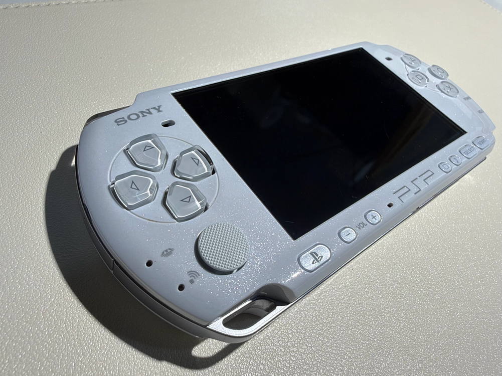 [A급 미품/박스완품] 소니 PSP-3000 펄 화이트 / 황변 없는 선명한 액정 이미지