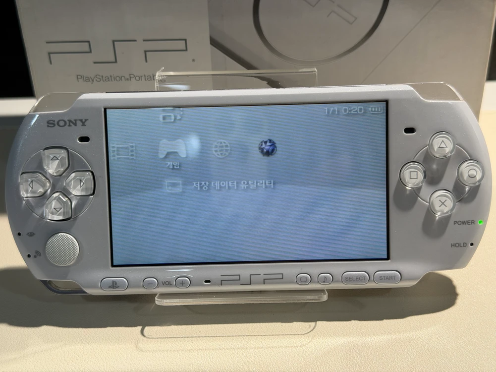 [A급 미품/박스완품] 소니 PSP-3000 펄 화이트 / 황변 없는 선명한 액정 이미지