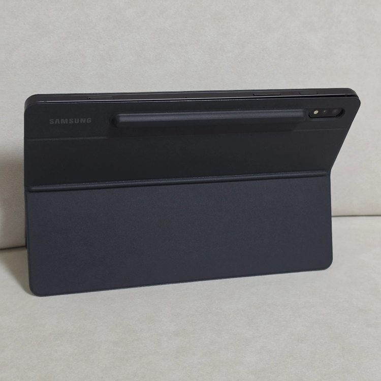 갤럭시탭s8 wifi 126gb(정품키보드케이스포함) 이미지