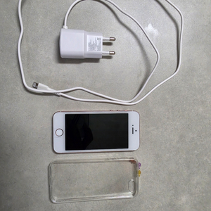 아이폰 5s 핑크 16GB + 전용 충전기, 케이스, 보호필름 팝니다 이미지