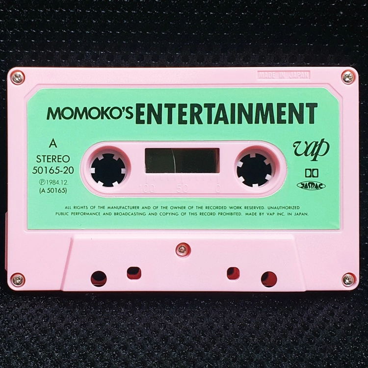 키쿠치 모모코 MOMOKO'S ENTERTAINMENT 카세트 테이프 이미지
