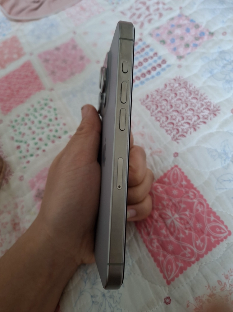아이폰15프로256GB 이미지