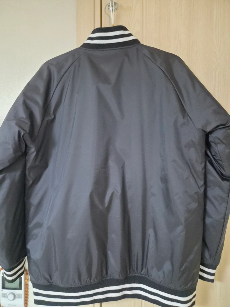 cdg . 꼼데가르송 스타디움 패딩 바시티 자켓 XL 이미지