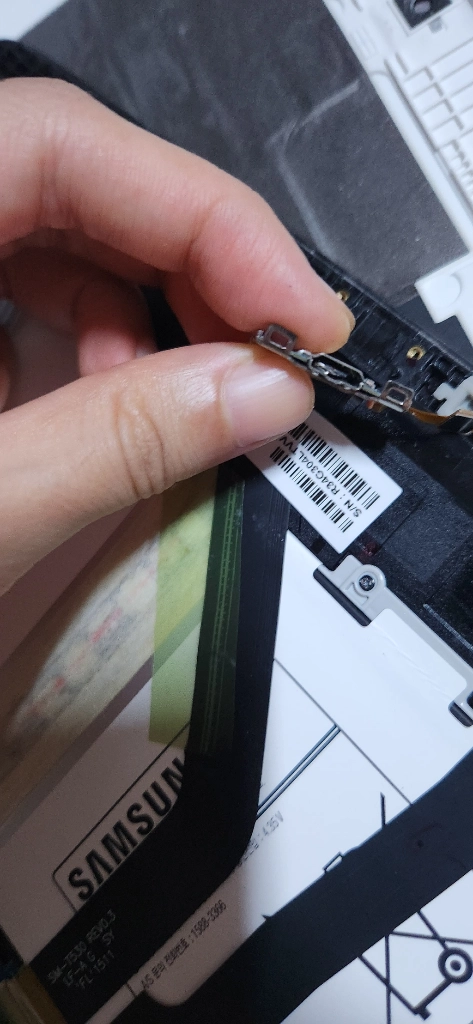 [부품용/부품추출] 삼성 갤럭시탭4 10.1 (SM-T530) 분해품 및 수리용 이미지