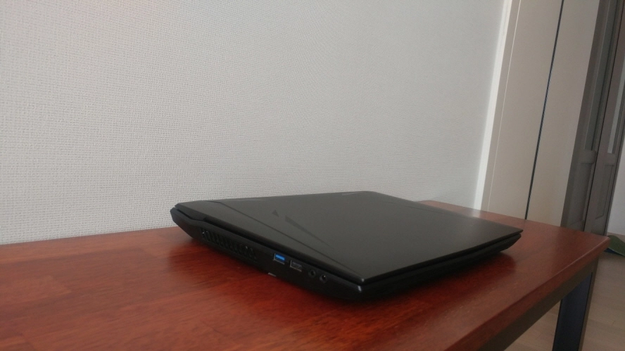 한성 EH6977 데스크탑급 고성능 게이밍 노트북/RTX2070/램32G 이미지