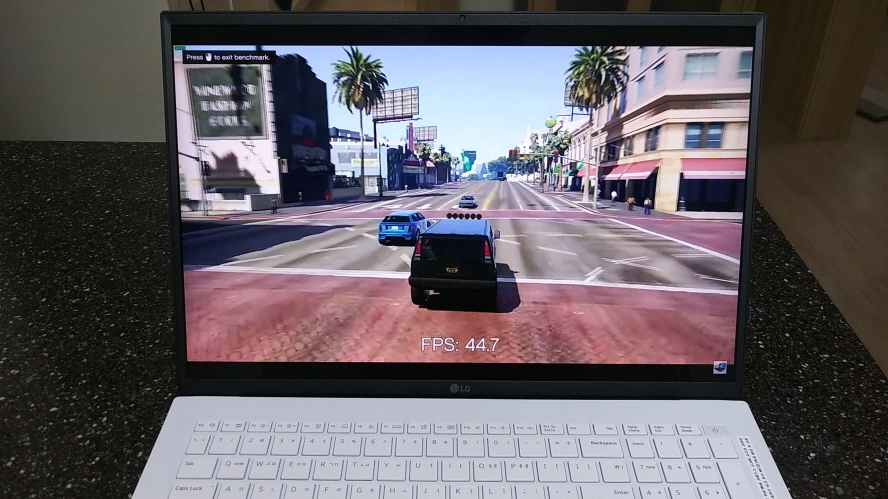 LG 고성능 11세대 i7 화이트 그램/17인치,램16G,512G 이미지