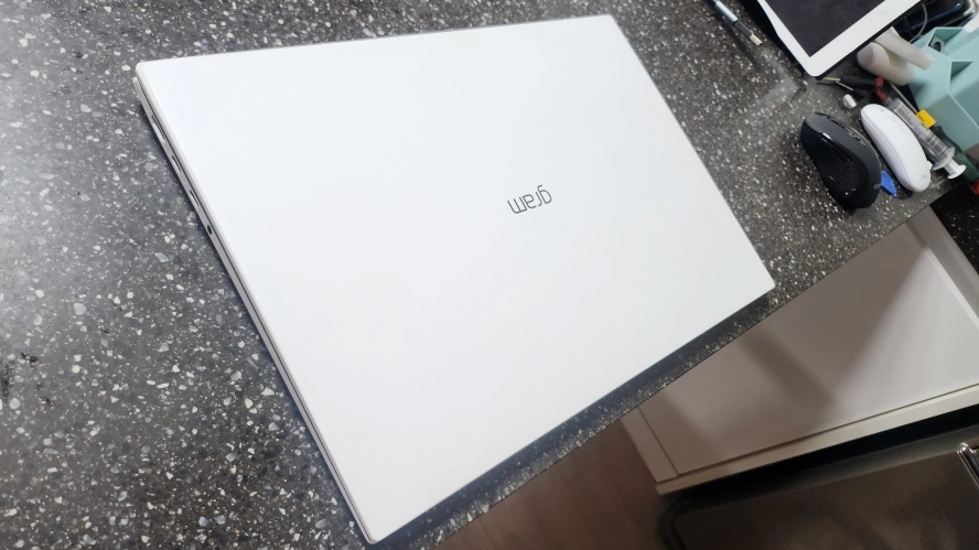 LG 11세대 i5 화이트 그램/17인치,512G 이미지