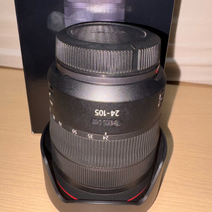 RF 마운트 24-105mm L F4 렌즈 이미지