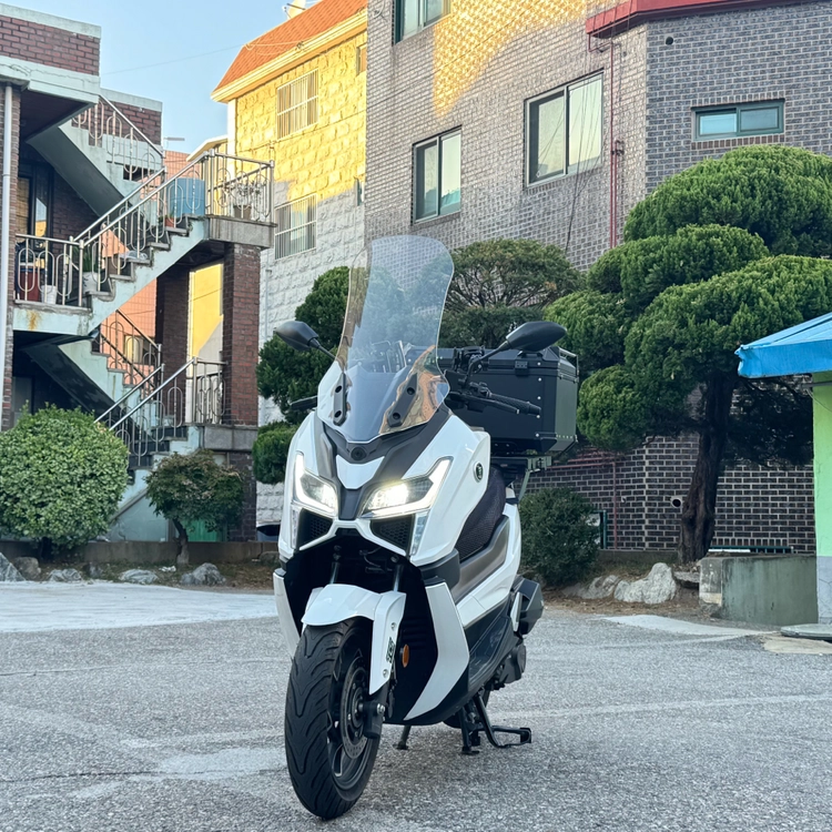 26년식 보그125 SR125GT 12,400KM 판매 이미지